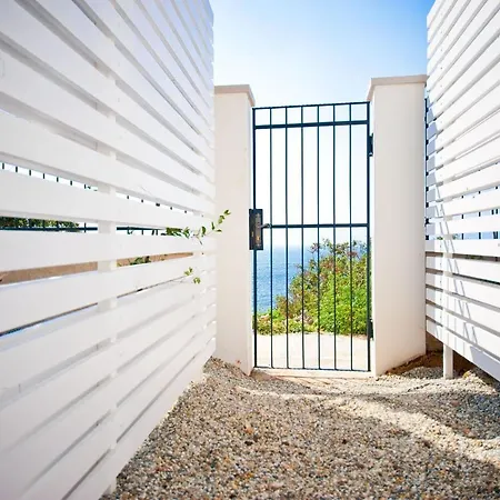 Povile Suites - Few Steps From The Beach, Panoramic Sea View, Shared Pool, I Floor * Novi Vinodolski
